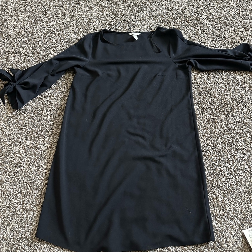 H&M 3/4 sleeve dress with bows size 6